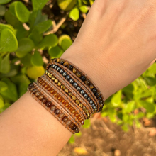Carregar imagem no visualizador da galeria, Bracelete Olho de Tigre - 5 Voltas