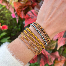 Carregar imagem no visualizador da galeria, Bracelete Olho de Tigre - 5 Voltas