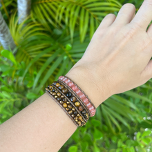 Carregar imagem no visualizador da galeria, Bracelete Olho de Tigre e Quartzo Morango - 3 voltas