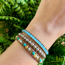 Carregar imagem no visualizador da galeria, OUTLET: Bracelete Mix azul - 3 Voltas