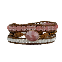 Carregar imagem no visualizador da galeria, Bracelete Quartzo Morango e Madrepérolas - 3 voltas
