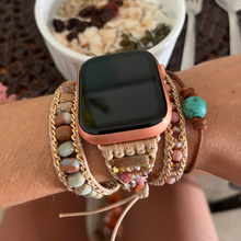 Carregar imagem no visualizador da galeria, Bracelete Doce Rosê para AppleWatch - 3 voltas
